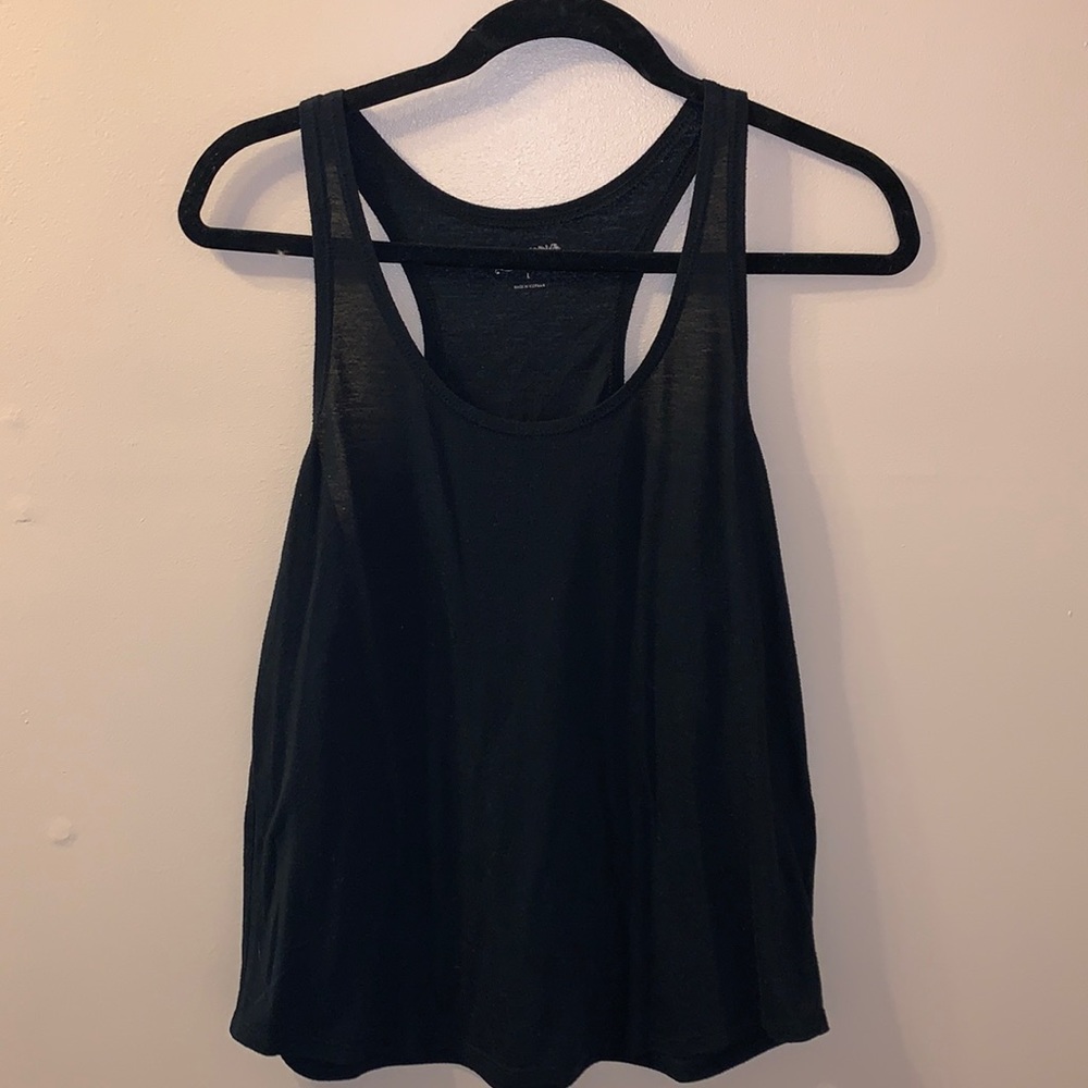 Black tank top; size L